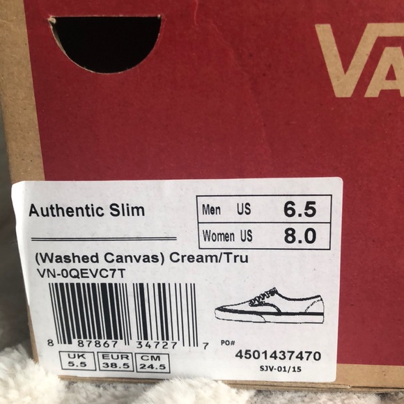 BRAND NEW VANS-canvas - Picture 3 of 3